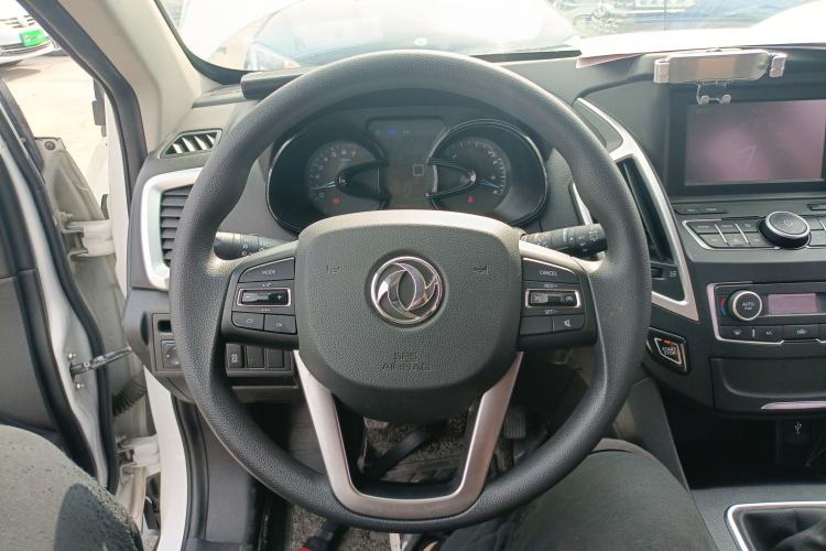 Used Dongfeng Aeolus AX7 2016 1.4T Manual Zhuyue Model Steering Wheel