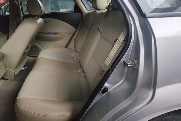 Used Buick Excelle 2015 1.5L Automatic Classic Model
