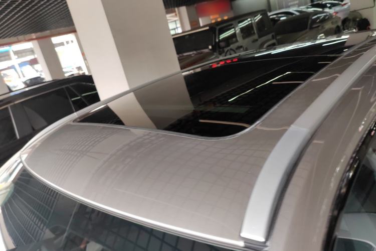 Used CHANGAN OSHAN Z6 2023 Blue Whale 1.5T DCT Smart Edition
