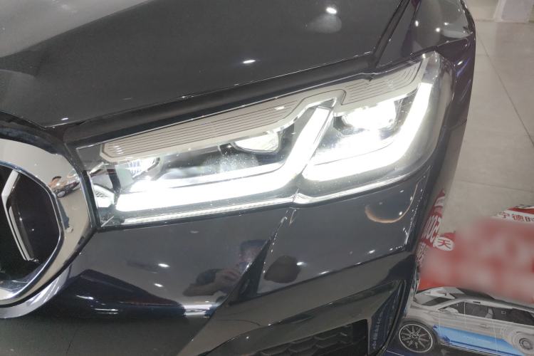 Used BMW 5 Series 2022 Second Facelift 525Li M Sport Package Left Front Headlight