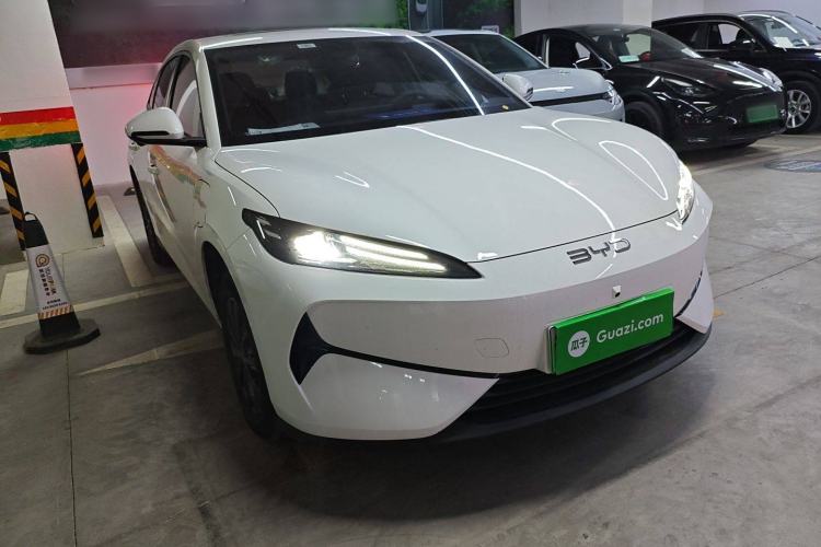 Used BYD e7 2025 Model 520 Smart Mobility Edition
