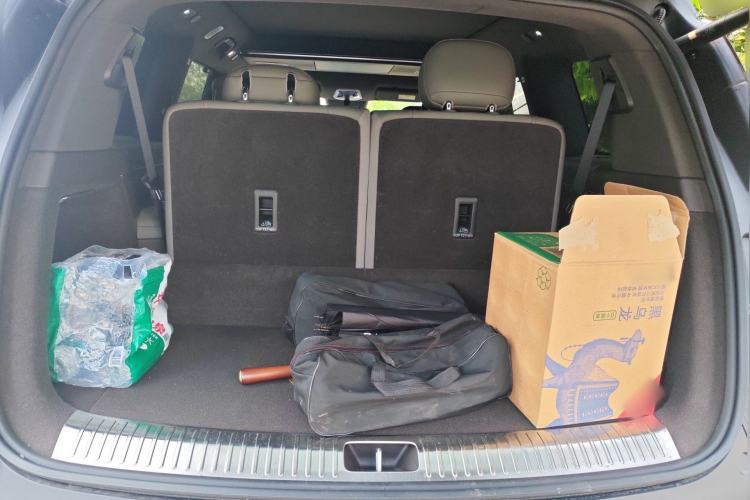 Used Denza N9 2026 Model Zunyue Model Trunk