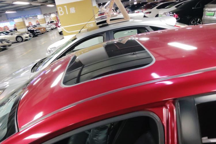 Used Nissan Tiida 2016 1.6L CVT Cool Dynamic Edition
