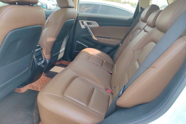 Used Geely Auto Emgrand X7 Sport 2016 1.8TD Automatic ZhiZun Version Left Rear Seat