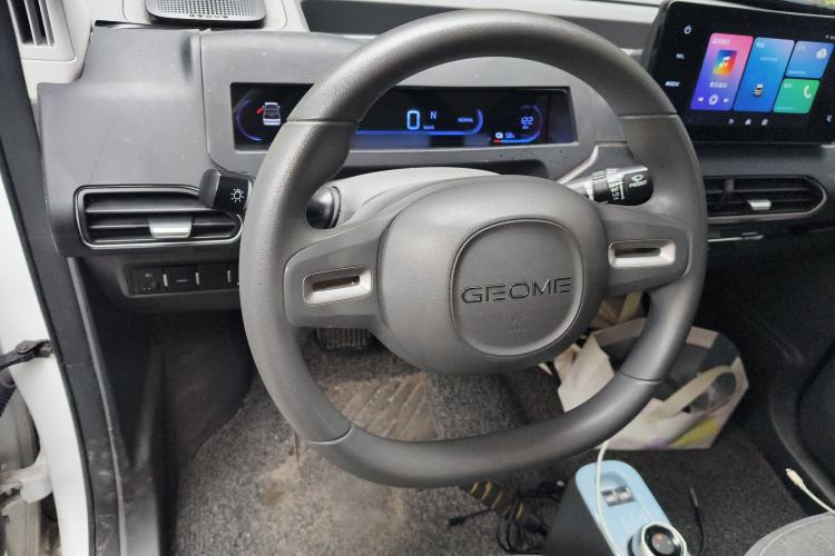 Used Geely Galaxy Panda 2023 Panda Mini 200km Dynamic Bear
