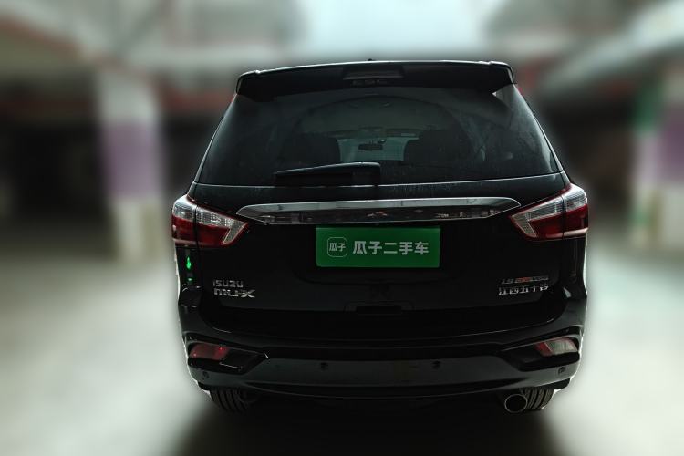 Used Isuzu mu-X 2020 1.9T Diesel Automatic 2WD Jingyue Edition 5 Seats China VI Standard Rear