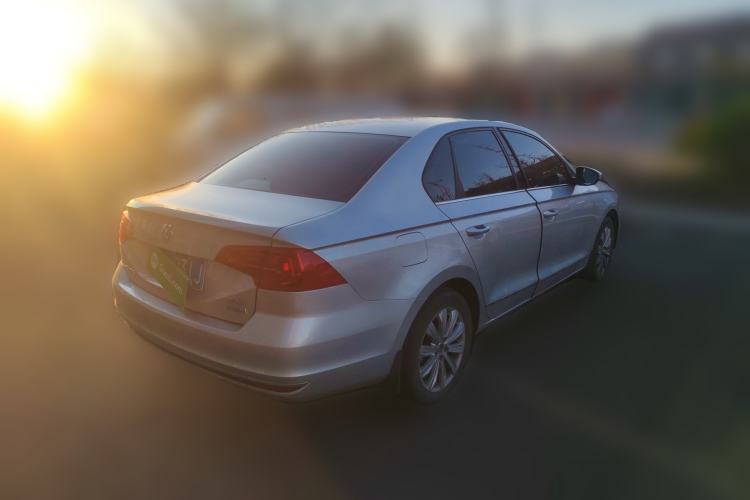 Used Volkswagen Bora 2015 Value Edition 1.6L Automatic Comfort Version