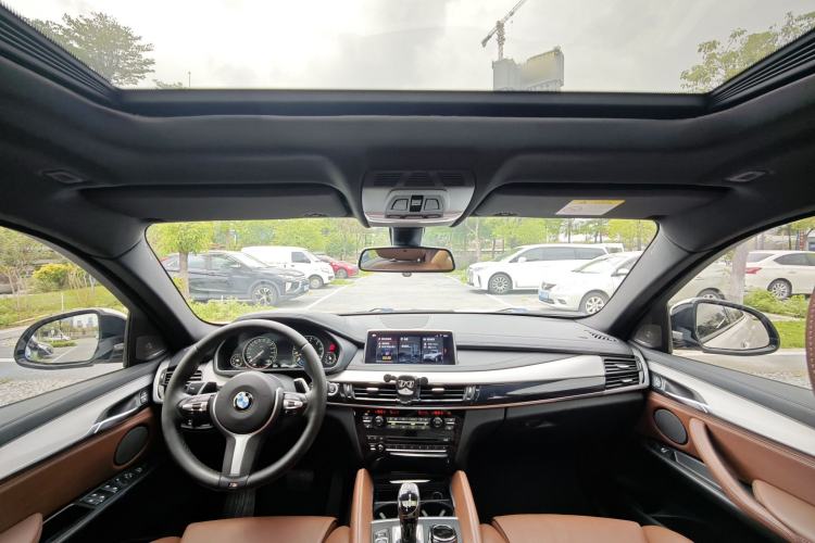 Used BMW X6 2019 xDrive35i M Sport Package Interior 3