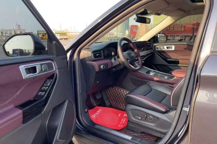 Used Ford Explorer 2023 EcoBoost 285 Four-Wheel Drive Titanium Edition 7-Seater