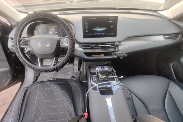 Used Hongqi E-QM5 2022 431 km Charge & Enjoy Edition
