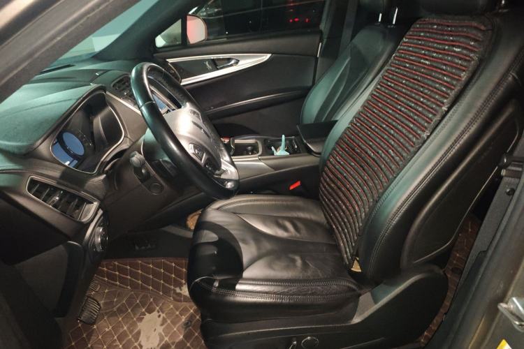 Used Lincoln MKX 2017 2.0T Two-Wheel Drive Deluxe Edition
