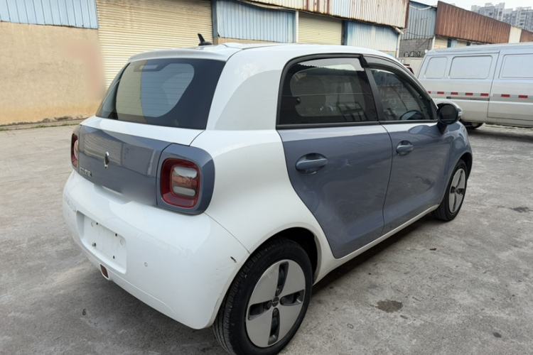 Used ORA Black Cat 2021 301 km Basic Version Exterior 6