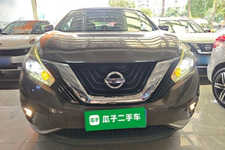 Used Nissan Murano 2019 2.5L XL Two-Wheel Drive Smart Connect Luxury Edition China VI Standard Front