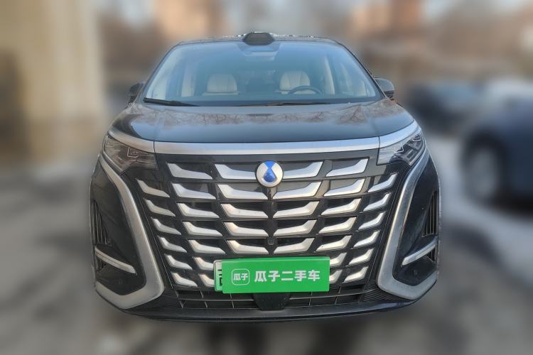 Used Denza D9 2025 DM-i Smart Drive 1020 Four-Wheel Drive Deluxe Model