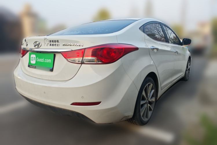 Used Hyundai Elantra (5th Generation / Langdong) 2015 1.6L Automatic Leading Model Rear Right 45 Deg
