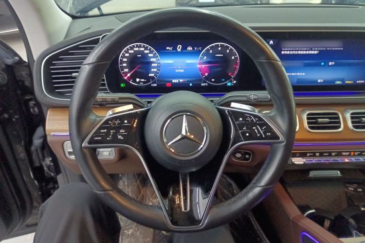 Used Mercedes-Benz GLE 2024 GLE 450 4MATIC Stylish Model
