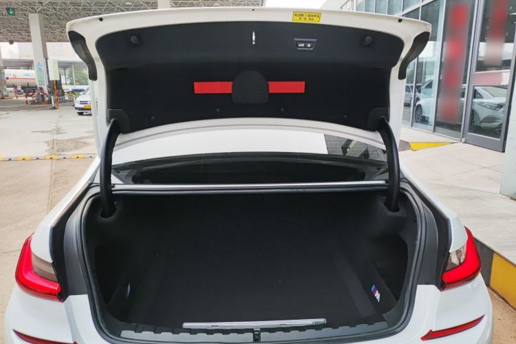 Used BMW 3 Series 2022 325Li xDrive M Sport Package
