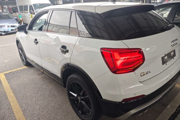 Used Audi Q2L 2018 35 TFSI Fashion Dynamic Version China VI Emission Standard