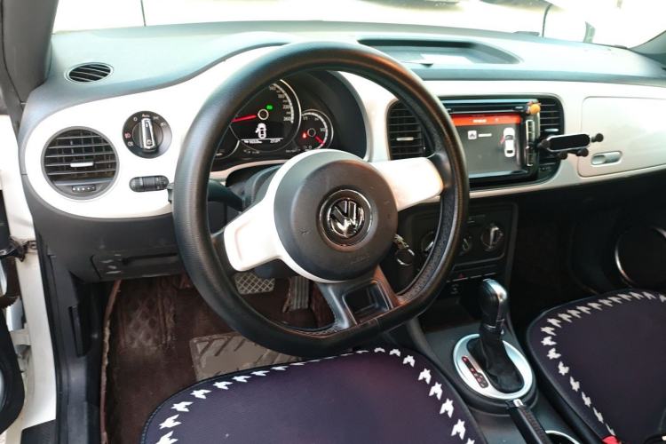 Used Volkswagen Beetle 2015 280TSI Steering Wheel