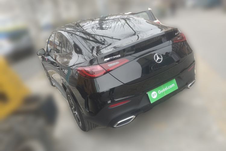 Used Mercedes-Benz GLC Coupe 2024 GLC 260 4MATIC Coupe SUV
