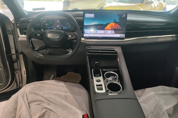 Used Geely Auto Emgrand X7 Sport 2026 Model 1.5TD Joyful
