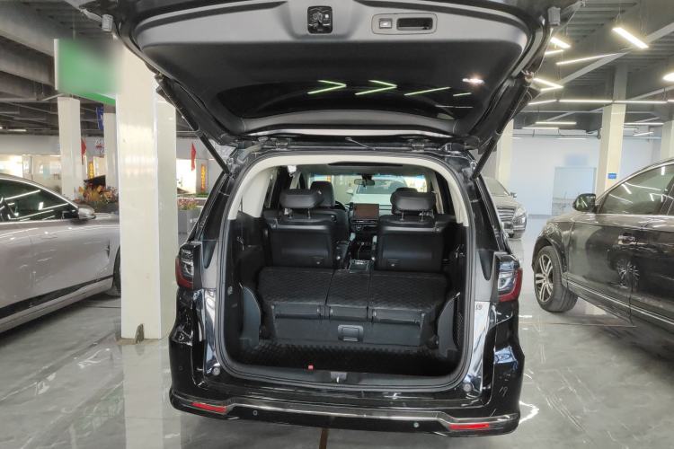 Used Honda Elysion 2022 2.0L eHEV Luxury First Edition
