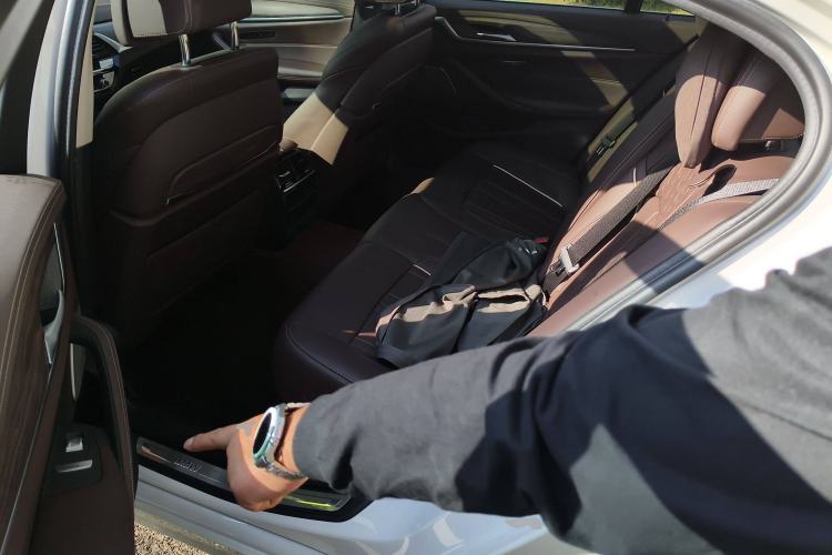 Used BMW 5 Series New Energy 2020 Mileage Upgrade Version 530Le Pioneer Edition
