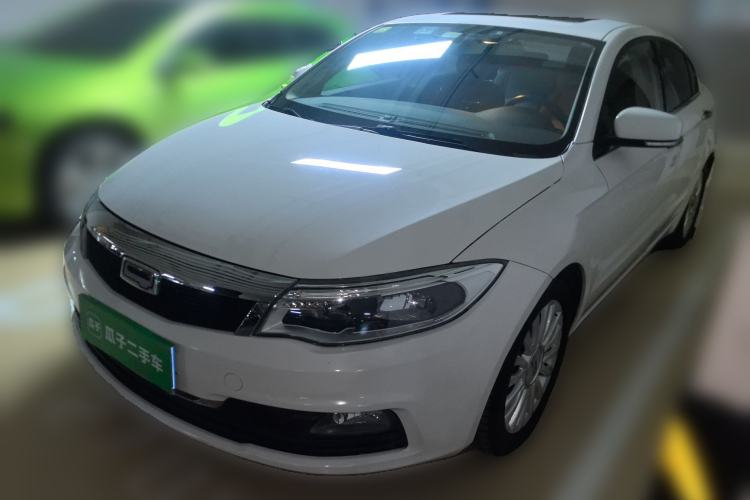 Used Qoros 3 2014 Sedan 1.6T Automatic ZhiZhen Model