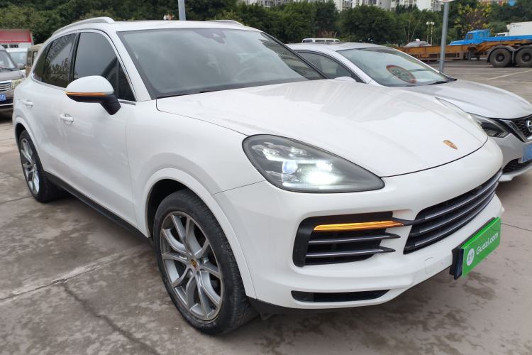 Used Porsche Cayenne 2019 2.9T S U.S. specification Front Right 45 Deg
