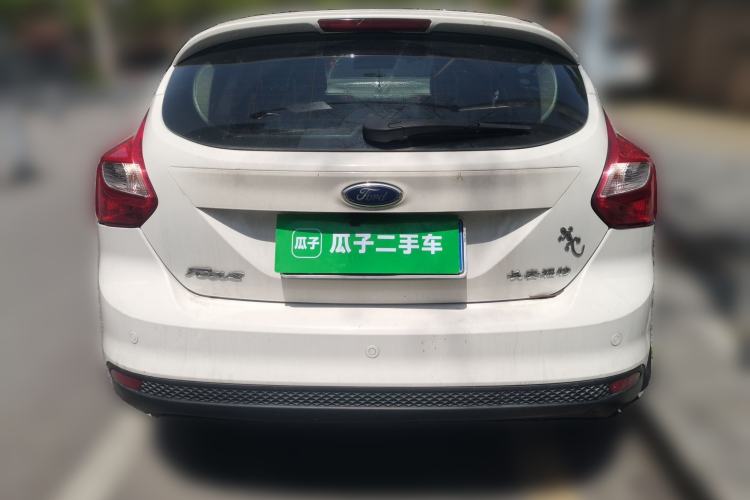 Used Ford Focus 2012 Hatchback 1.6L Automatic Fashion Edition
