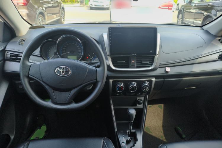 Used Toyota Vios FS 2019 1.5L CVT Fengchi Edition Center Console