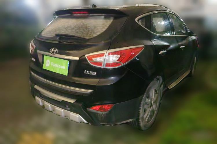 Used Hyundai ix35 2013 2.0L Automatic Two-Wheel Drive Leading GLX China IV Standard Rear Right 45 Deg