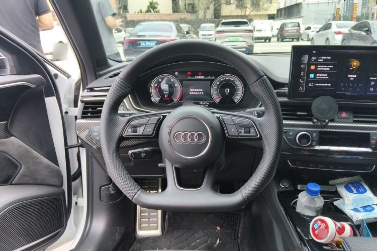 Used Audi A4L 2024 45 TFSI quattro Prestige Dynamic Edition
