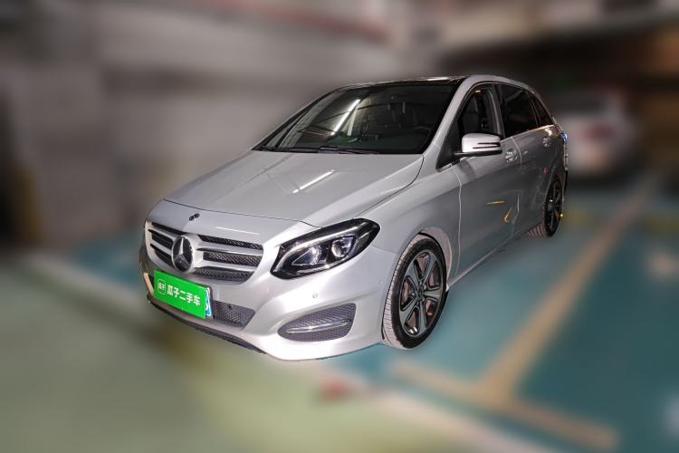 Used Mercedes-Benz B-Class 2017 B 200 Fashion Model
