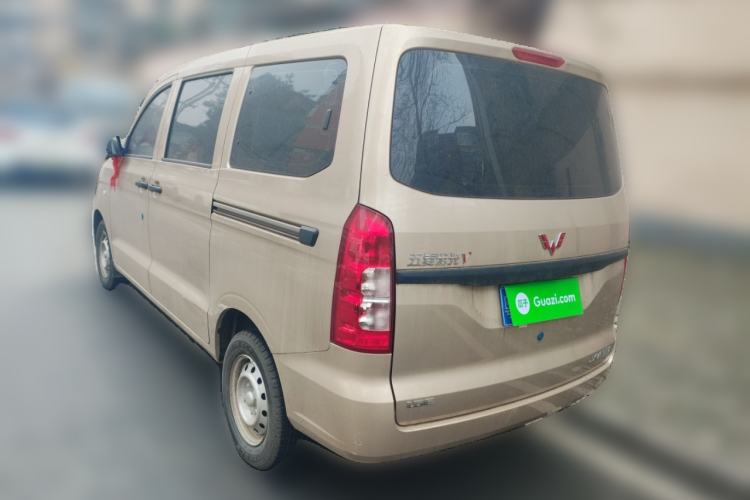 Used Wuling Hongguang V 2022 1.5L Jingqu Edition Electric-Assist LAR