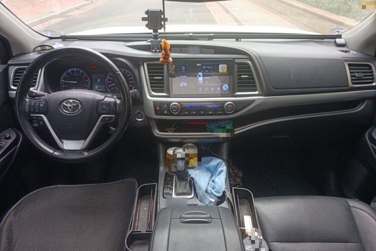 Used Toyota Highlander 2015 2.0T Four-Wheel Drive Luxury Edition 7-Seater