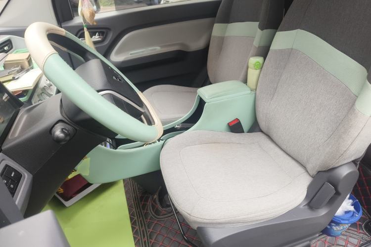 Used Wuling Hongguang MINIEV 2022 Macaron Premium Model – Lithium Iron Phosphate Left Front Seat
