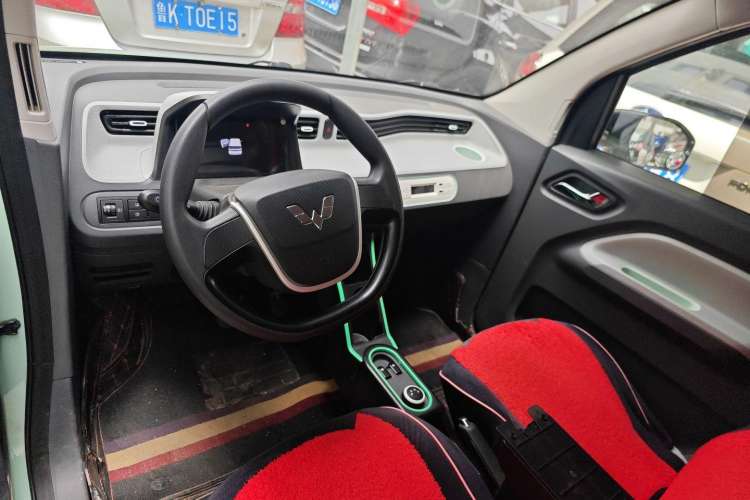 Used Wuling Hongguang MINIEV 2021 Macaron Fashion Model Lithium Iron Phosphate