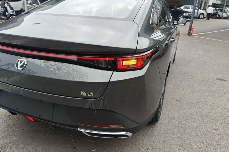 Used CHANGAN Eado 2025 Blue Whale 1.5T 500Bar Flagship Model
