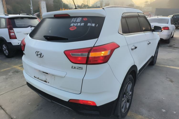 Used Hyundai ix25 2015 1.6L Automatic Two-Wheel Drive Smart GLS Trim