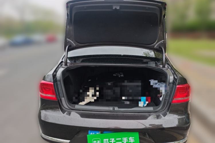 Used Volkswagen Magotan 2013 1.8TSI Premier Model Trunk