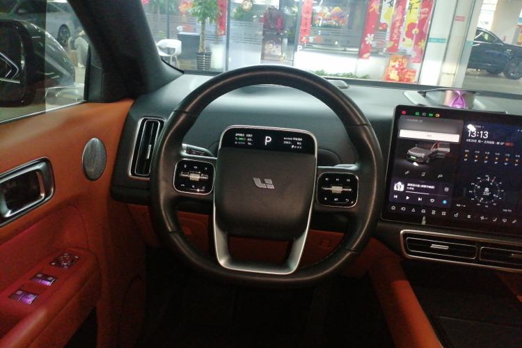 Used Li Auto L8 2023 Pro Model
