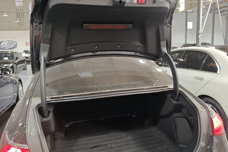 Used Mercedes-Benz E-Class 2025 E 300 L Stylish Model Trunk