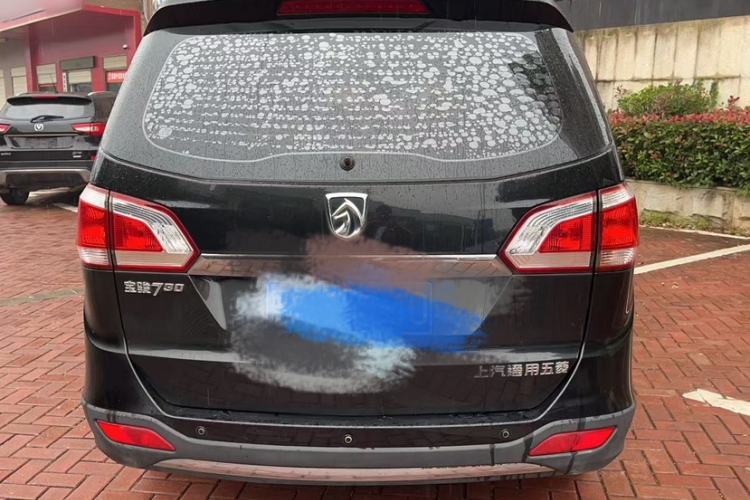 Used Baojun 730 2014 1.5L manual Comfort ESP version 7 seats
