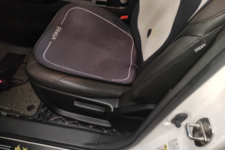 Used GAC Trumpchi GS4 2017 200T G-DCT Two-Wheel Drive Elite Edition
