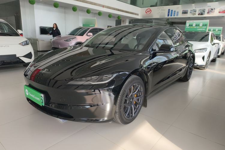 Used Tesla Model 3 2023 Long-Range All-Wheel-Drive Version