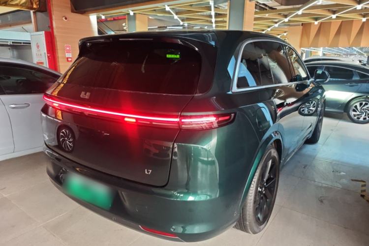 Used Li Auto L7 2023 Pro Model Rear Right 45 Deg