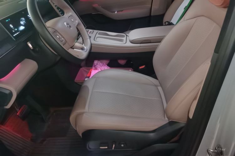 Used Nio EC6 2024 75 kWh
