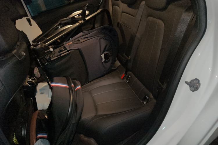 Used Mercedes-Benz A-Class 2022 Second Facelift A 200 L Sport Sedan Fashion Version Left Rear Seat