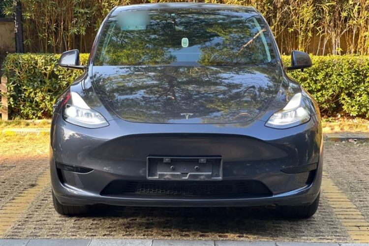 Used Tesla Model Y 2024 Rear-Wheel-Drive Version
